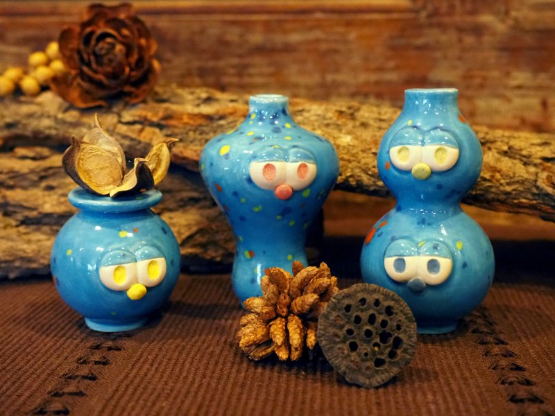 Super cute gift! Tuturen pottery flower doll-blue - ตุ๊กตา - ดินเผา สีน้ำเงิน