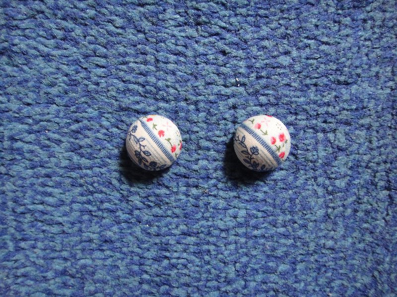 Rose Garden Cabochon Button Earrings C34BT/UX60 - Earrings & Clip-ons - Cotton & Hemp Blue