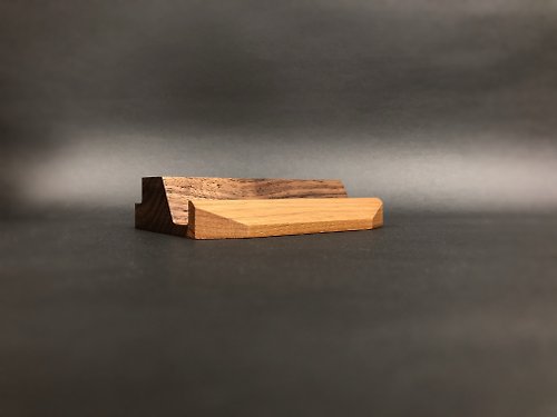 威力康創意 多角形名片手機收納立座 胡桃木
