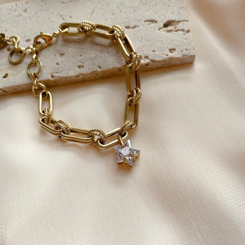 Under the star - Brass bracelet - Bracelets - Copper & Brass Gold