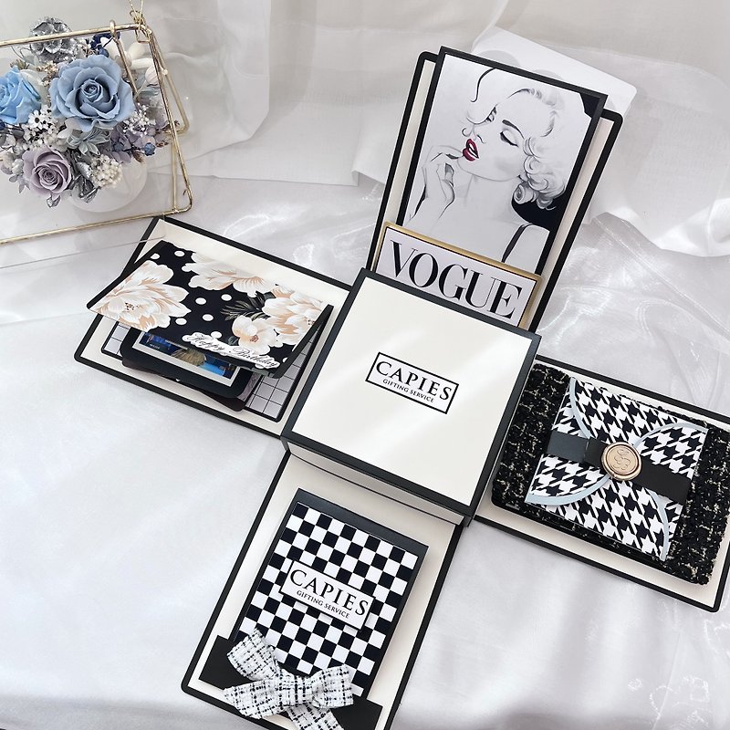 Handmade machine gift box [Xiaoxiangfeng theme]│Birthday│Gift-giving│Chinese Valentine's Day│Valentine's Day - กล่องของขวัญ - กระดาษ ขาว