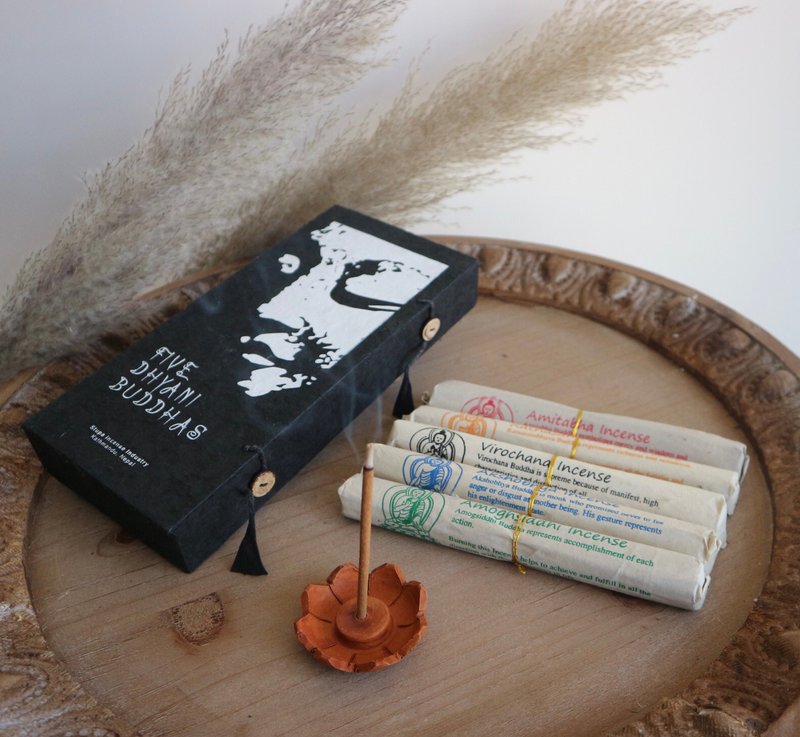 Five Dhyani Buddhas Incense Box Set - น้ำหอม - สารสกัดไม้ก๊อก สีดำ