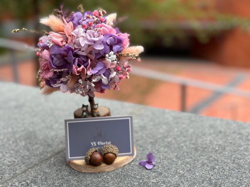 Preserved flower business card holder mobile phone holder - Dried Flowers & Bouquets - Wood Pink