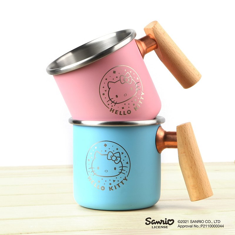 Wooden handle stainless steel mug (Hello kitty Couple Mugs set) - Cups - Stainless Steel Pink