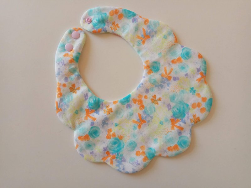 日本の綿のガーゼの水彩の花の綿糸の雲の雛の赤ん坊の胸元の6層の糸の8層の糸 - 出産祝い用贈物 - コットン・麻 多色