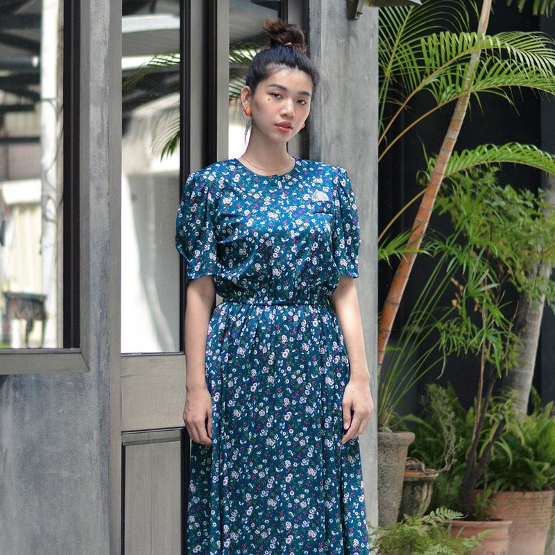 Ladies | European style vintage short-sleeved dress - ชุดเดรส - วัสดุอื่นๆ 