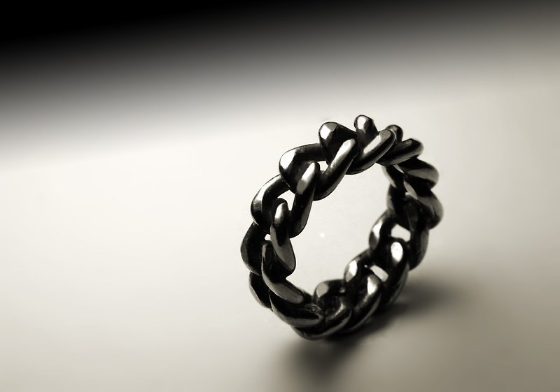 thick chain Silver ring - แหวนทั่วไป - โลหะ สีเงิน