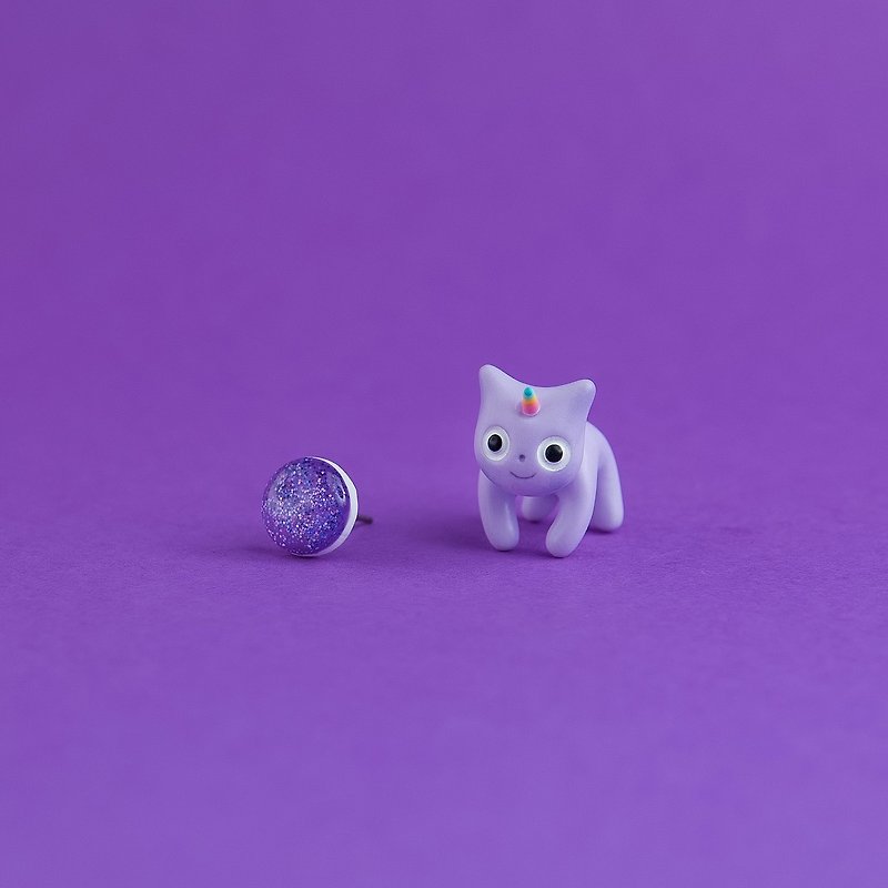 Unicorn Cat - Polymer Clay Earrings, Handmade&Handpaited Catlover Gift - 耳環/耳夾 - 黏土 紫色