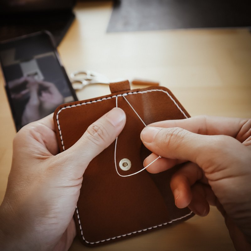 Leathermaking by me || Hand-stitched genuine leather mini short clip material bag || Leather material bag leather DIY - Leather Goods - Genuine Leather 