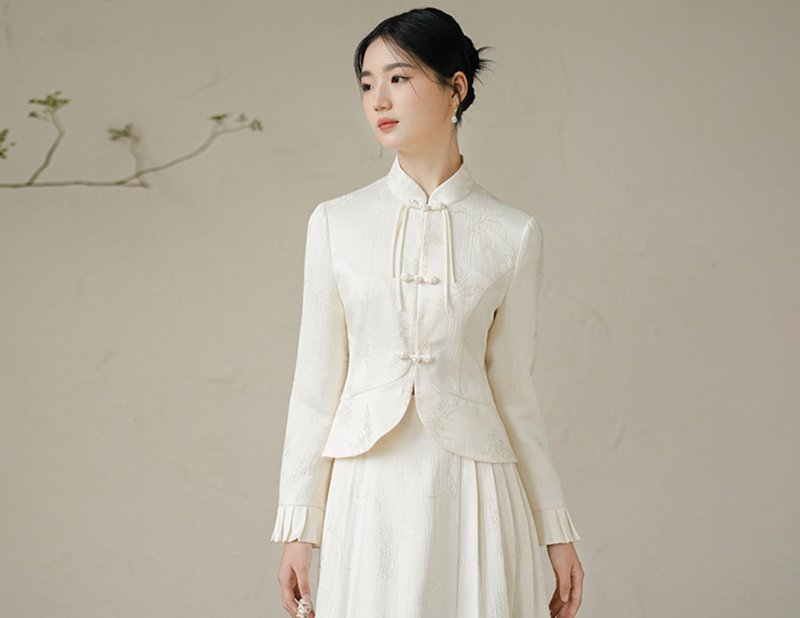 New Chinese style Chinese style suit short cheongsam top dress jacket - One Piece Dresses - Silk White