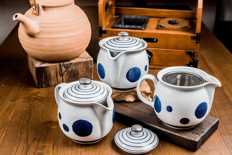 Line Tea SS nice pot with Nishikai Maru pattern (Maru pattern Line Tea SS nice pot)-400ml - ถ้วย - เครื่องลายคราม 