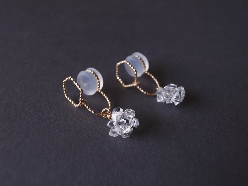 14KGF*Upgraded Version*Hergimon Crystal (Shining Diamond) Snowflake Natural Stone Earrings Mini Clip-On - Earrings & Clip-ons - Gemstone Transparent