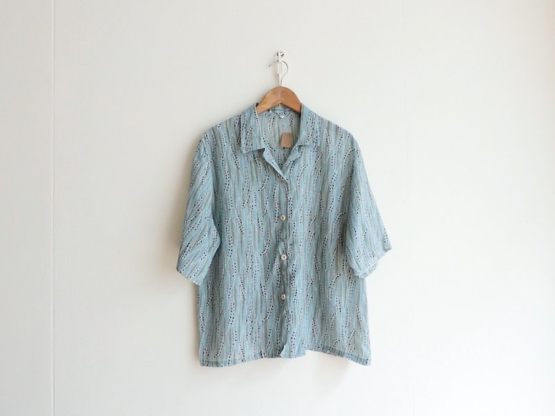 Vintage / Shirt / Short sleeve no.79 tk - เสื้อเชิ้ตผู้หญิง - ผ้าฝ้าย/ผ้าลินิน หลากหลายสี