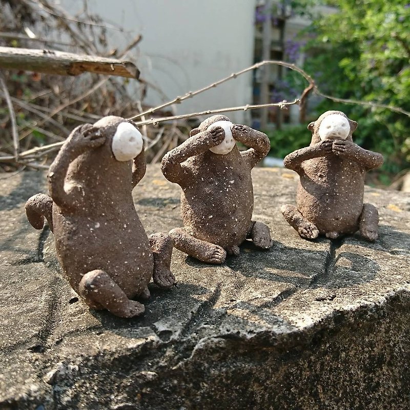 [Tuogu togo] three non-monkey | table scenery / hand made pottery / doll. Horticultural elf - Items for Display - Pottery Brown