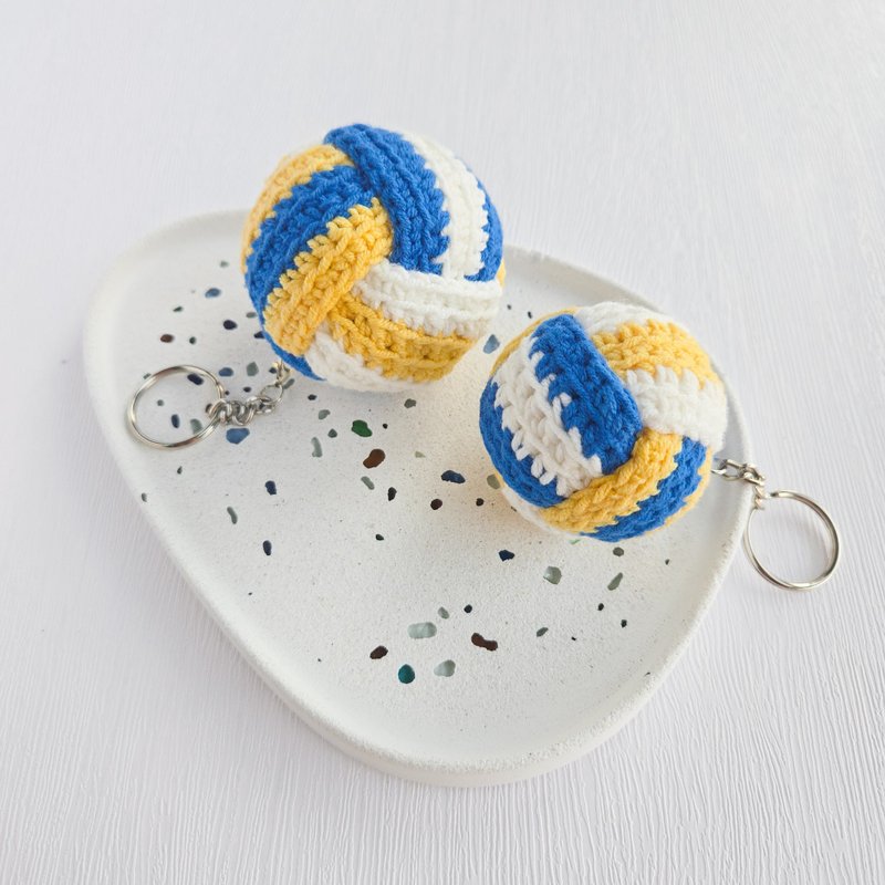 [Crochet volleyball keychain] - พวงกุญแจ - ผ้าฝ้าย/ผ้าลินิน สีน้ำเงิน