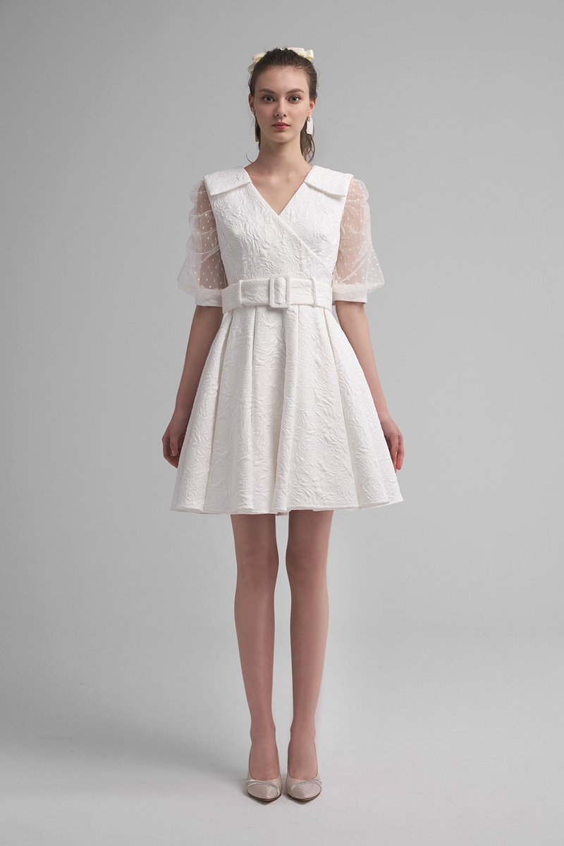 Mnemosyne純白綻放俏麗小洋裝 - 洋裝/連身裙 - 其他人造纖維 