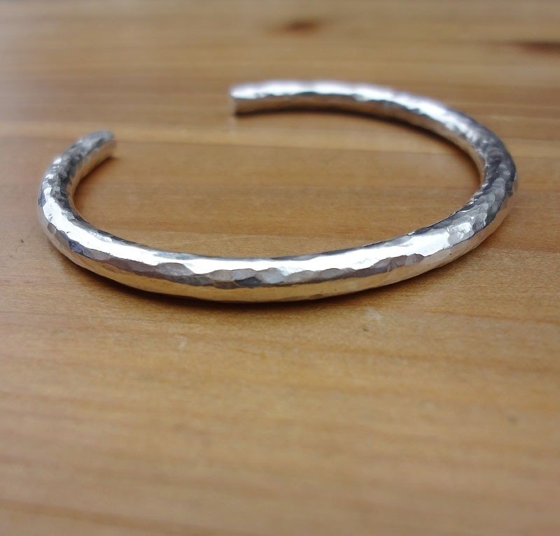 Hand forged and knocked No. 1 Silver bracelet - Bracelets - Other Metals Gray