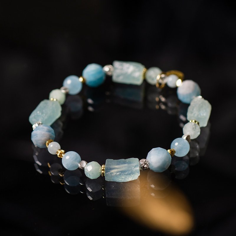 Wendy // C1294 Aquamarine Stone Bracelet - Bracelets - Gemstone 