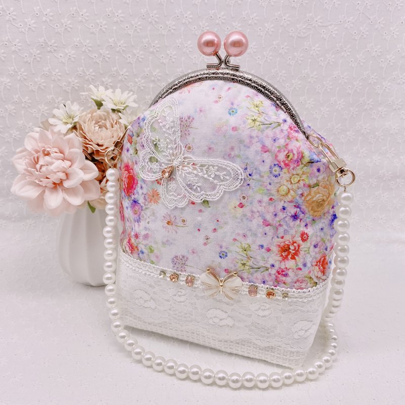 Kiss lock bag bag with watercolor flower lover and sparkling butterflies - กระเป๋าแมสเซนเจอร์ - ผ้าฝ้าย/ผ้าลินิน สึชมพู