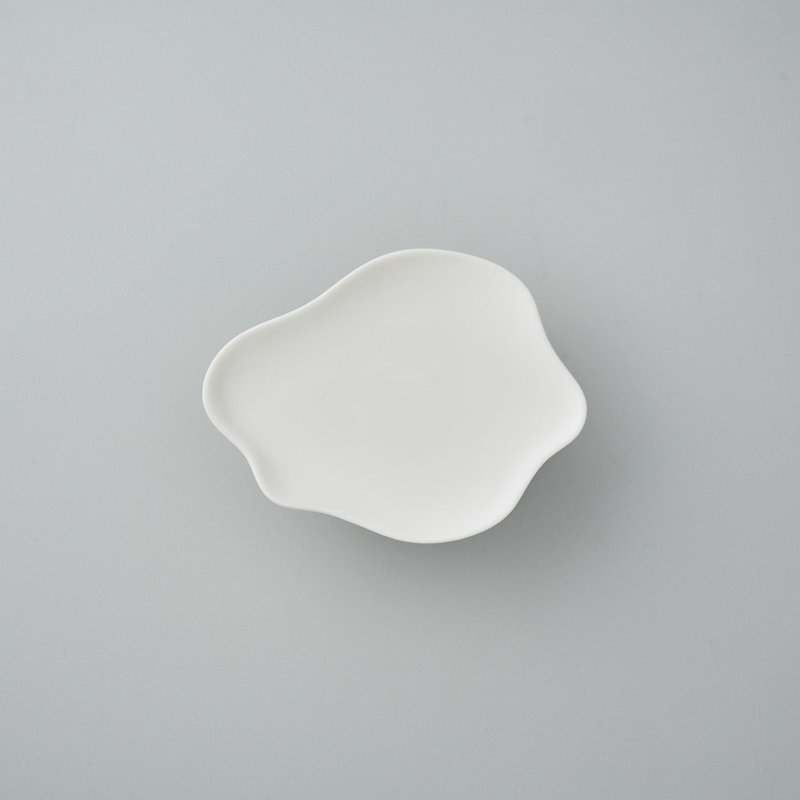 澎│Ripple - Shallow plate small (A) - จานเล็ก - เครื่องลายคราม ขาว