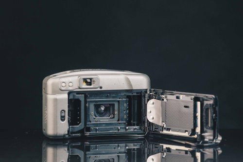 FUJIFILM ZOOM CARDIA SUPER 290＃696＃135フィルムカメラ