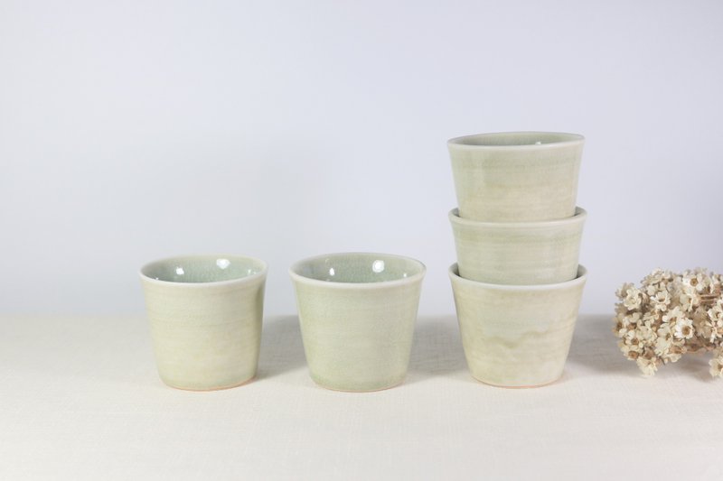 青綠枇灰小茶杯 - 茶壺/茶杯/茶具 - 瓷 