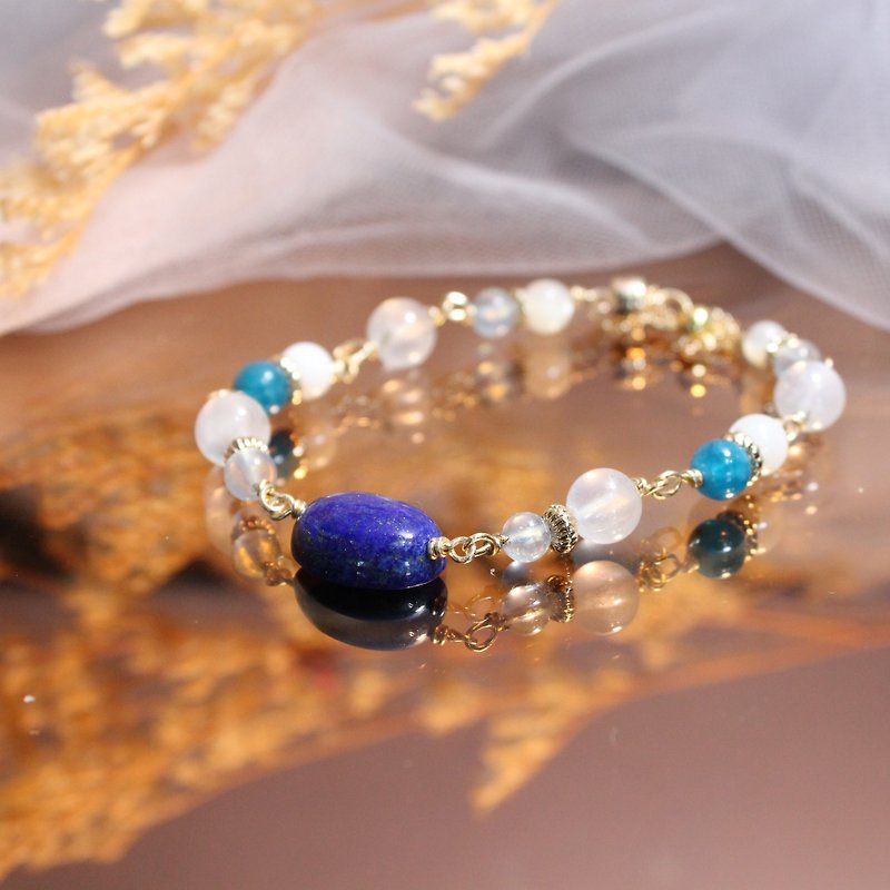 Indigo You Jinghai - lapis lazuli, blue moonlight, aquamarine, blue phosphorus - natural stone design bracelet - สร้อยข้อมือ - คริสตัล สีน้ำเงิน