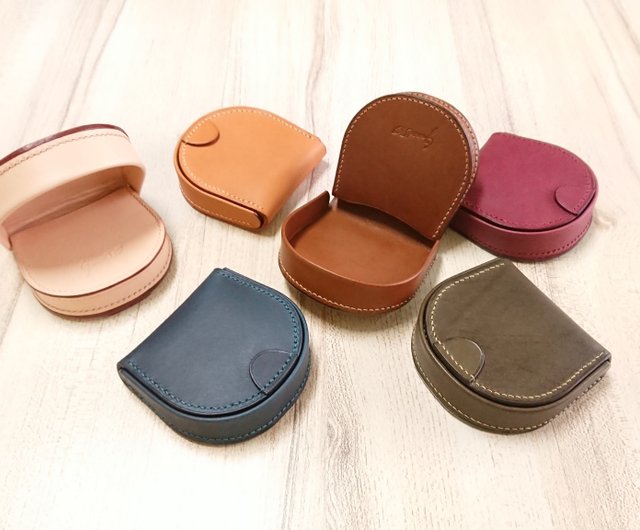 Horseshoe-shaped coin purse with foal stitching. Horseshoe-shaped coin purse  with genuine leather and full hand stitching. - Shop grace' S Leather  Handmade Coin Purses - Pinkoi