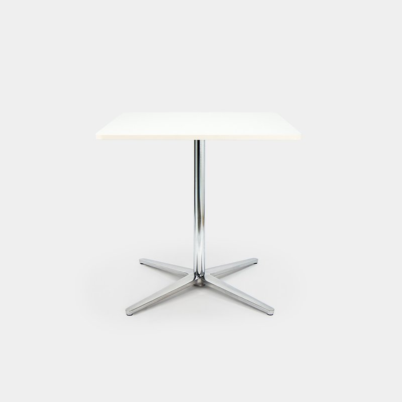 MOJO 方形餐桌(MDF桌板) | 鋁合金四星腳 | 商業空間 - 餐桌/書桌 - 木頭 多色