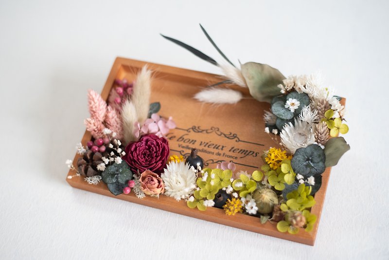 Photo Frame Flower Scene - Dry Flowers Without Withering Flowers - Valentine's Day Mother's Day Birthday Ceremony - ช่อดอกไม้แห้ง - พืช/ดอกไม้ หลากหลายสี