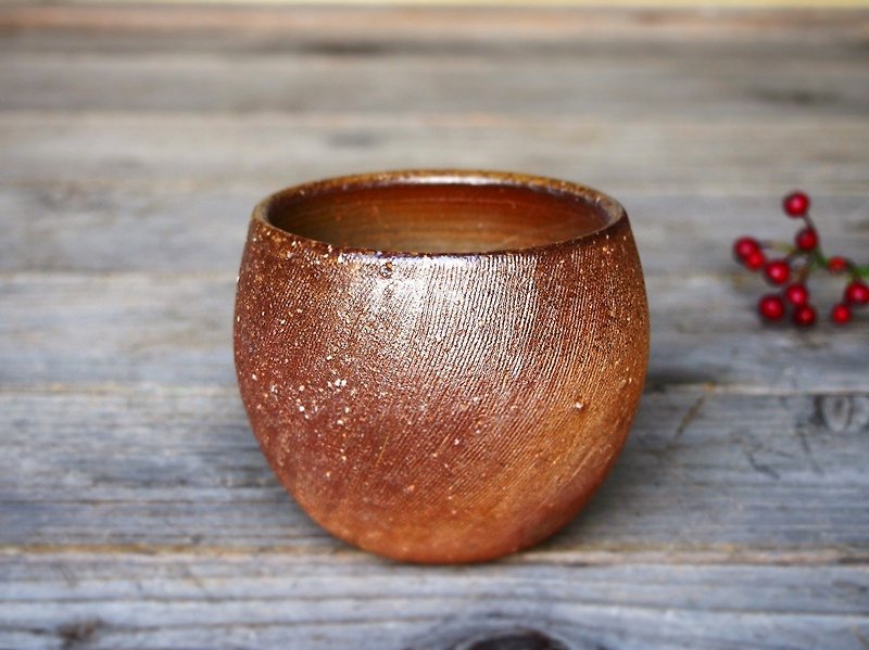 Bizen Free Cup (medium) f1 - 03 - Pottery & Ceramics - Pottery Brown