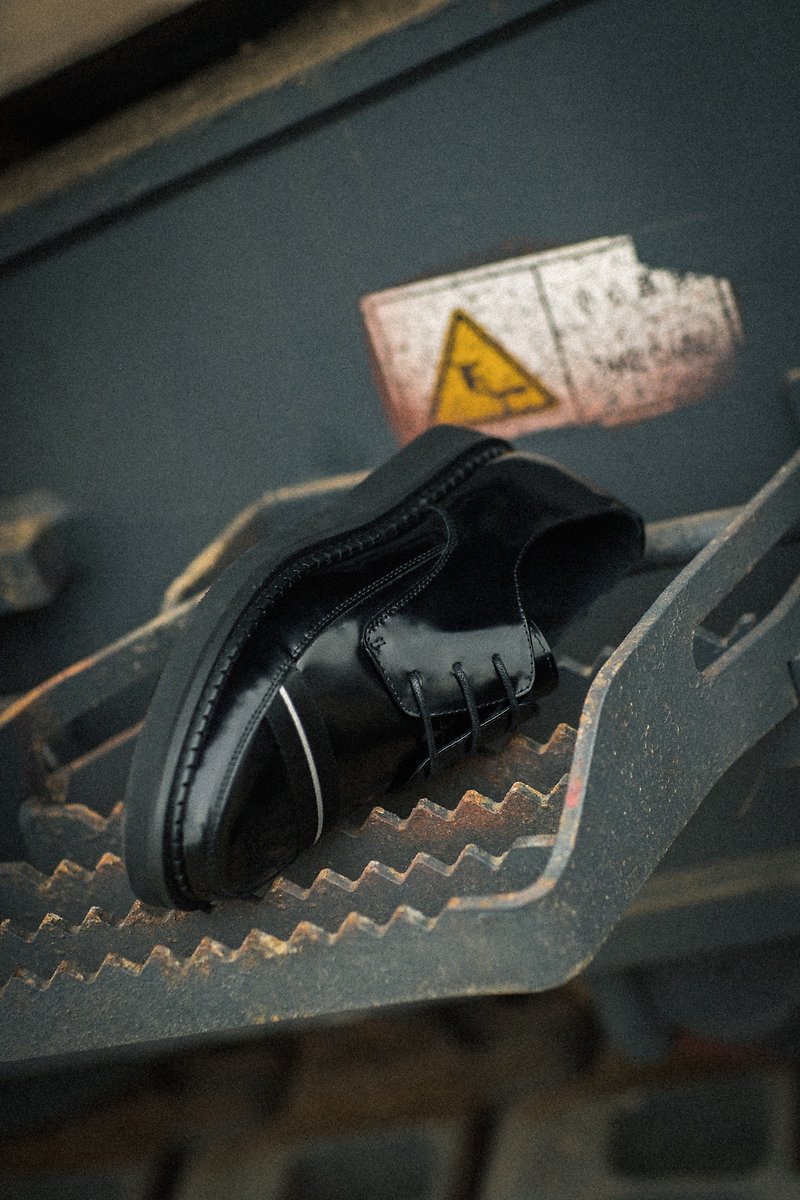 Aw / 18メンズブラックラインバンドオックスフォード - 革靴 メンズ - 革 ブラック