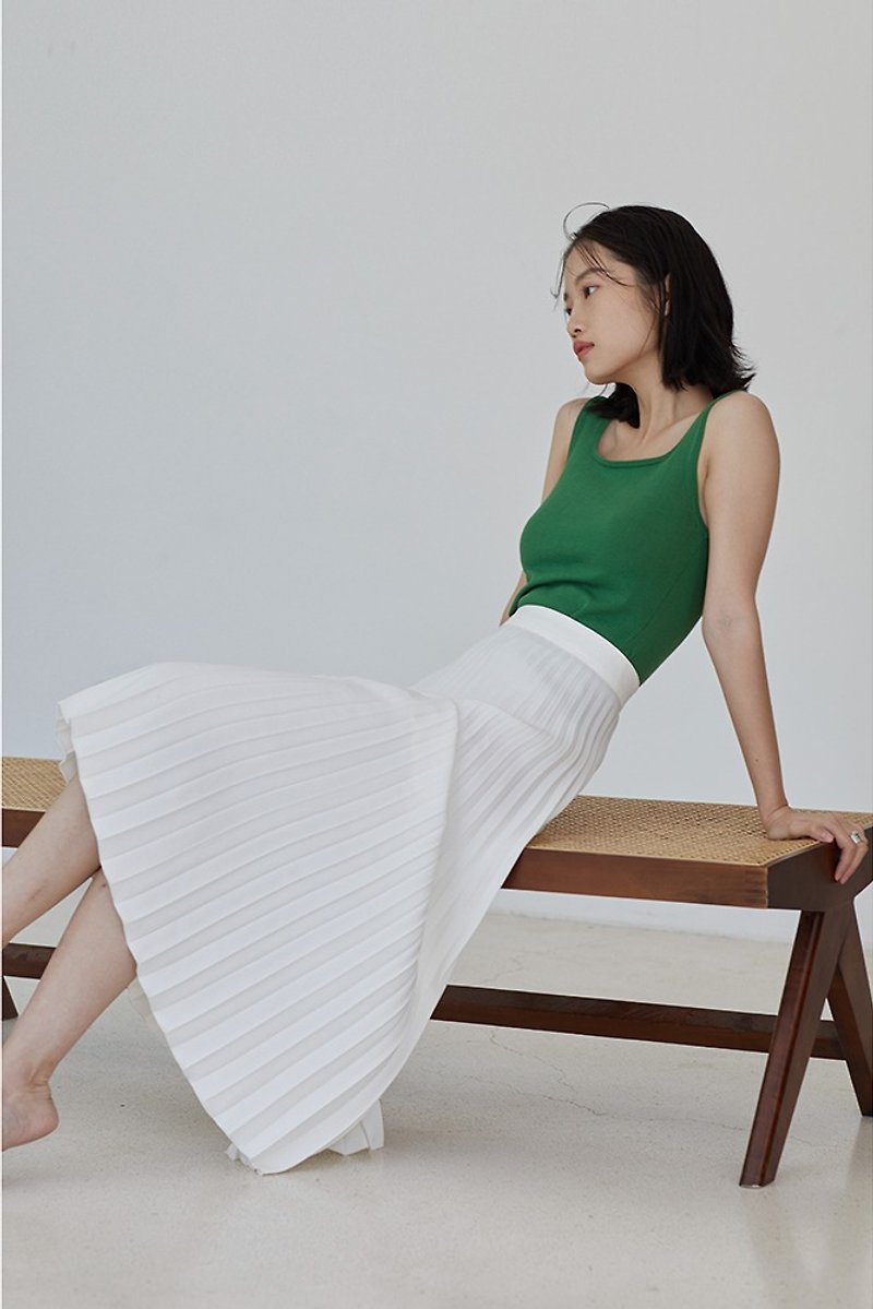 White wind pleated triacetate heavy pleated skirt imported from Japan environmentally friendly materials must be recommended long skirt - กระโปรง - ไฟเบอร์อื่นๆ ขาว