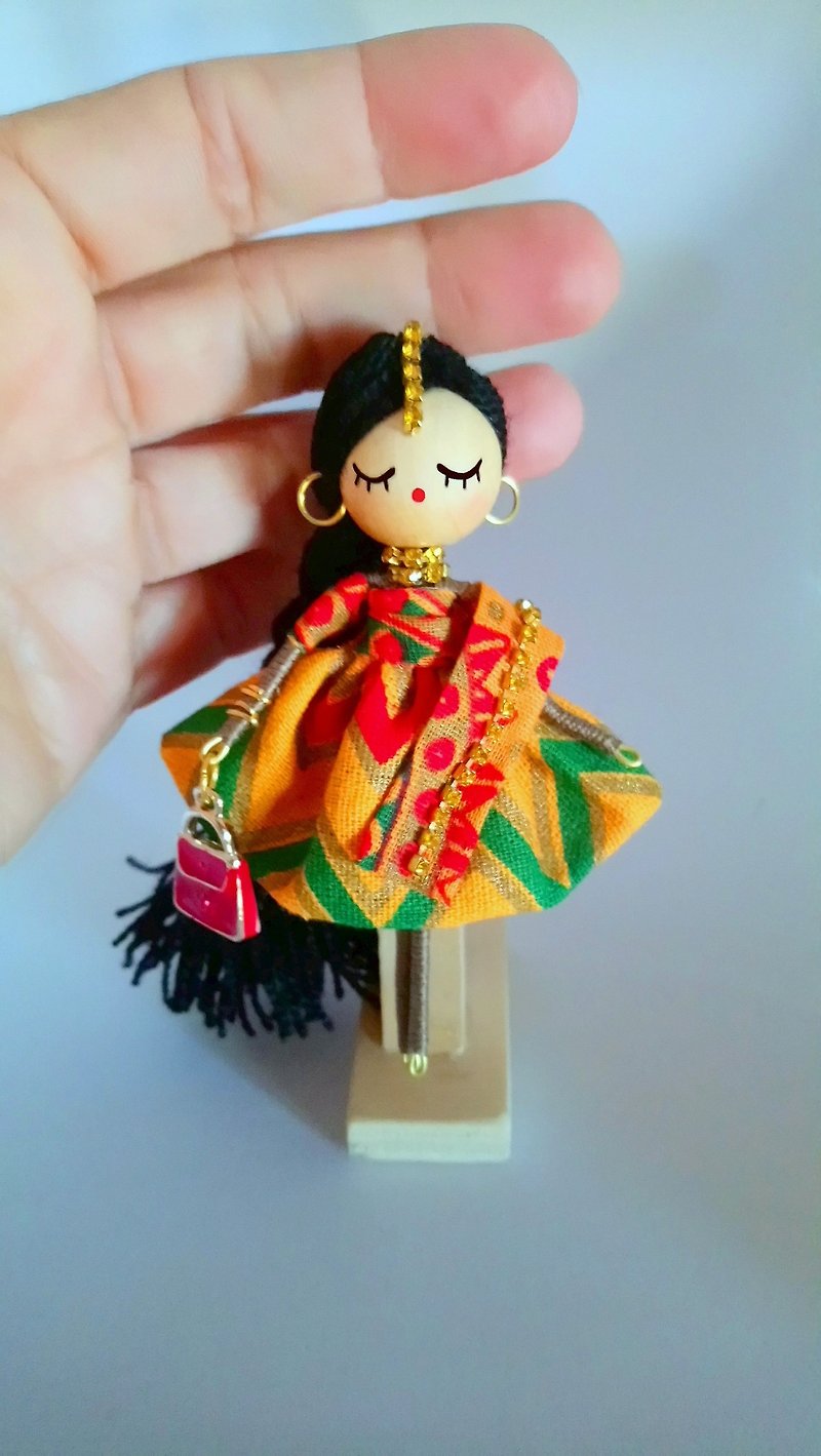 Brooch doll, Handmade dolls - เข็มกลัด - ไม้ สีส้ม