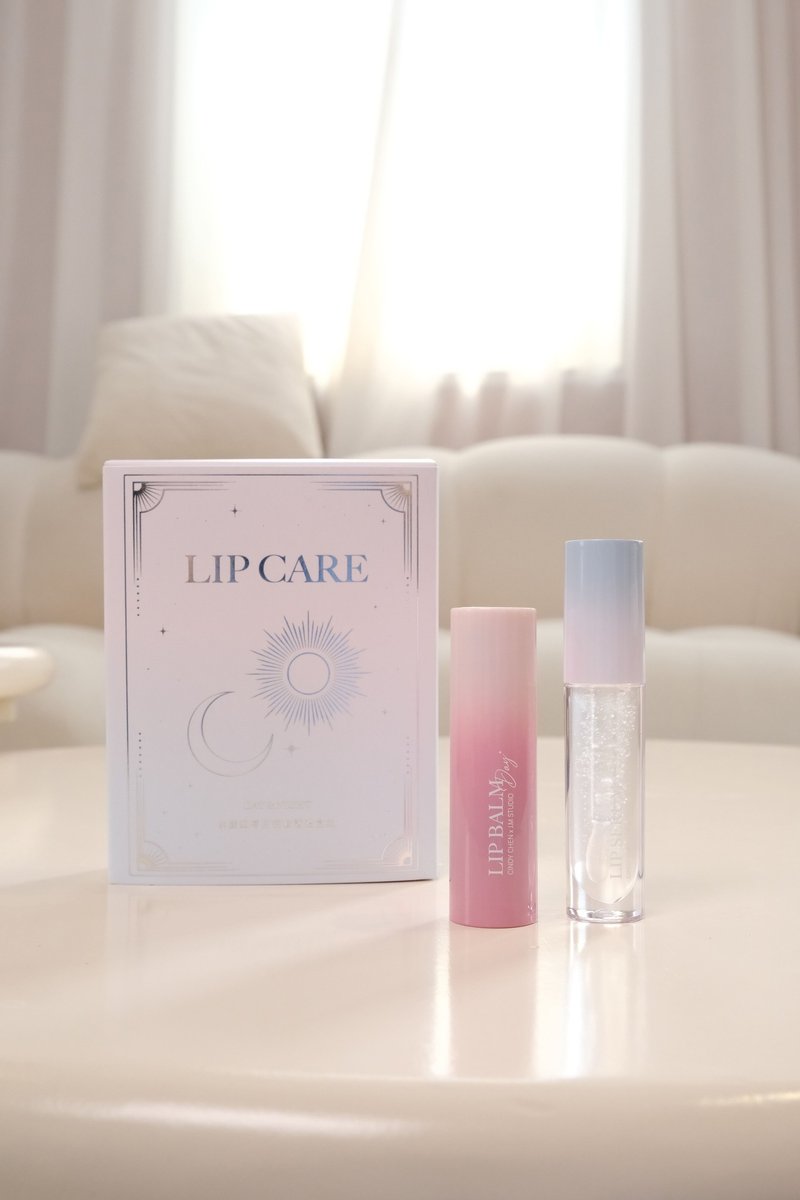 Hydrating lips day and night repair gift box set - อื่นๆ - พลาสติก หลากหลายสี