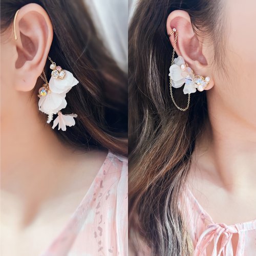 ♡ハンドメイドピアス イヤリング♡6点 ピアス or イヤリング 変更可】【桜柄ブラックビーズ ピアス