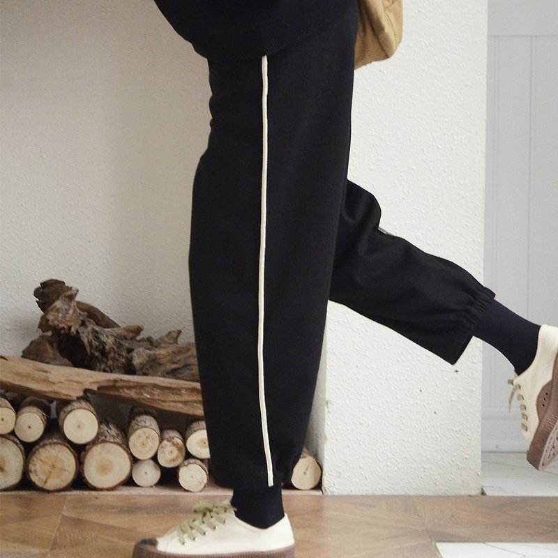 Japanese high waist nine points sports pants | pants | autumn and winter models | knitting hair | Sora-227 - Women's Pants - Cotton & Hemp Black