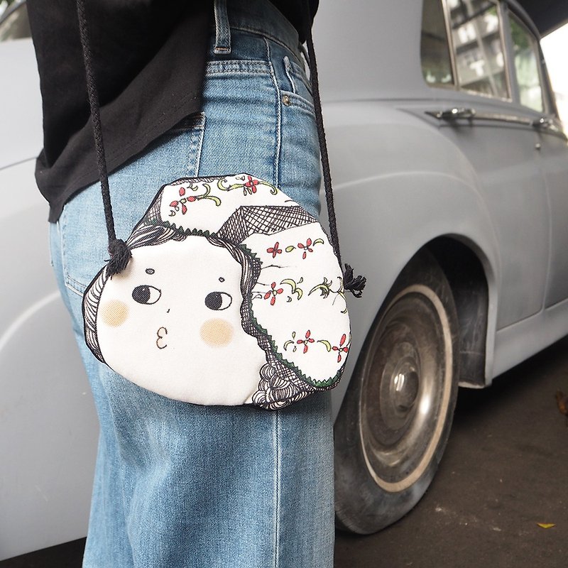 Miss Flower Hat Baozi Messenger Bag A small amount of outgoing small bags cute small bags - Messenger Bags & Sling Bags - Other Materials White