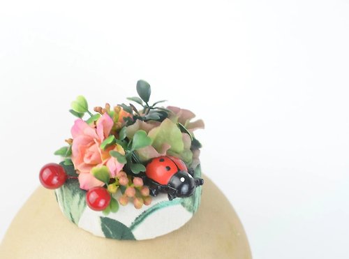 Elle Santos Mini Fascinator Hair Clip Ladybug Flowers and Berries, Woodland Fairy Kawaii