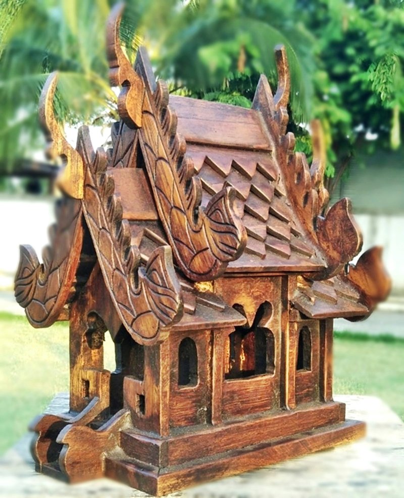 Teak woodcraft Thai spirit house, ghost house, 13x24cm, handmade wood doll house - Items for Display - Wood Brown