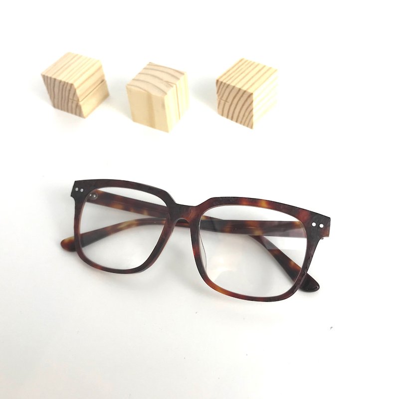 (無型號)Japan Square Tortoise Color Handcrafted and Hand carved eyeglasses - Glasses & Frames - Other Materials Brown