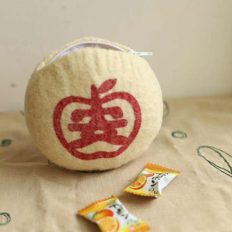 Wool felt coin purse for safe Tainan cakes suitable for cultural coins - Coin Purses - Wool White