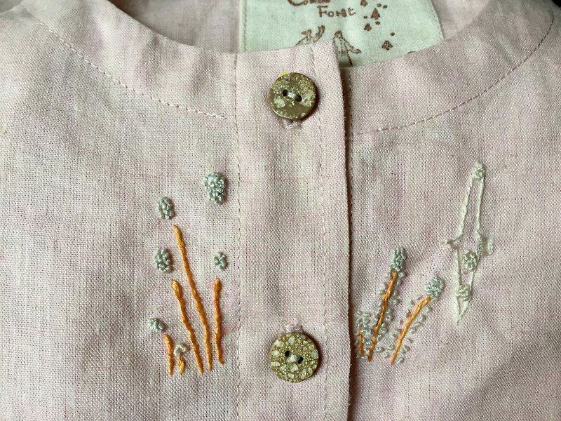[Walks! Sakura 2] open buckle Pleated Dresses (good color dress embroidery paragraph) - ชุดเดรส - ผ้าฝ้าย/ผ้าลินิน สึชมพู