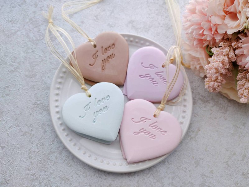 Convey love heart-shaped diffuser bricks - น้ำหอม - วัสดุอื่นๆ หลากหลายสี