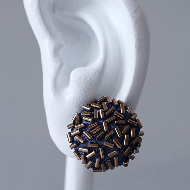 耳夾 散落 4 圓形 竹珠 金色 藏青色 無鎳耳夾 大尺寸 獨一無二 珠飾 - 耳環/耳夾 - 玻璃 金色