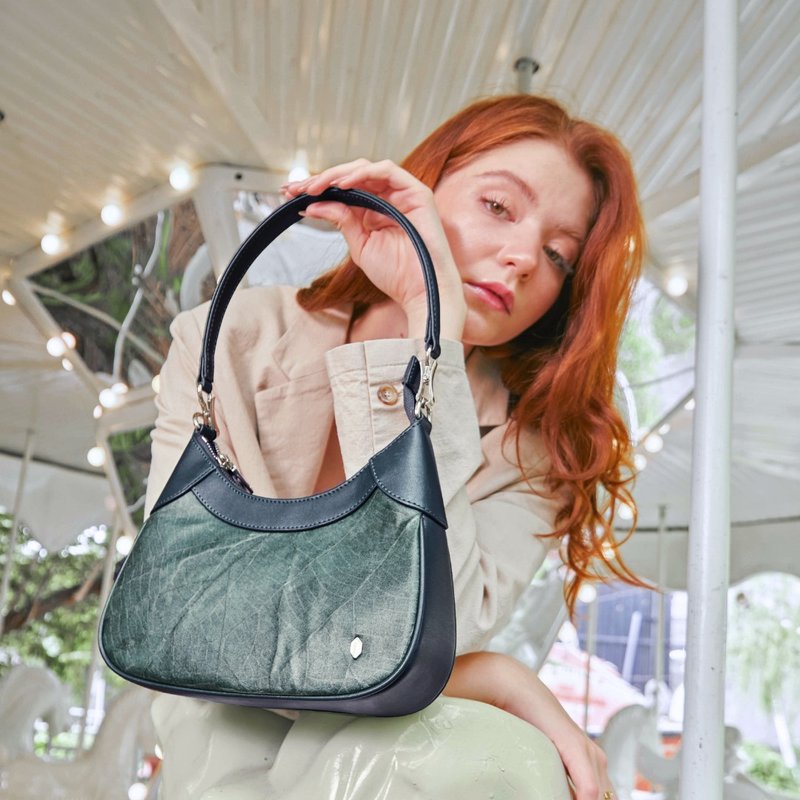 Kara Bag - Blue Dianne - 手提包/手提袋 - 植物．花 藍色
