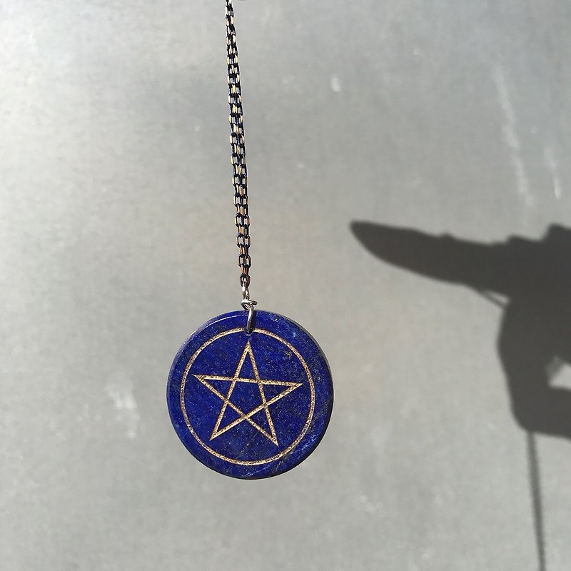 【Lost And Find】Natural Lazurite Pentacle necklace - Chokers - Gemstone Multicolor
