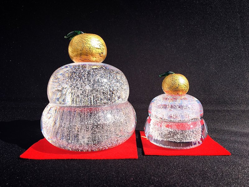 ガラス鏡餅 もっちり(大) 麻炭ガラス ヒマラヤ産原種麻炭使用 - 擺飾/家飾品 - 玻璃 透明