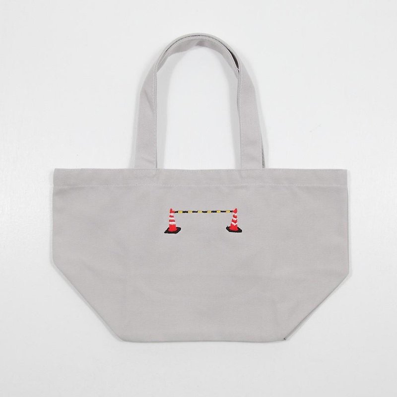 Do you like traffic cones? Under construction Embroidery lunch tote bag Tcollector - Handbags & Totes - Cotton & Hemp Multicolor
