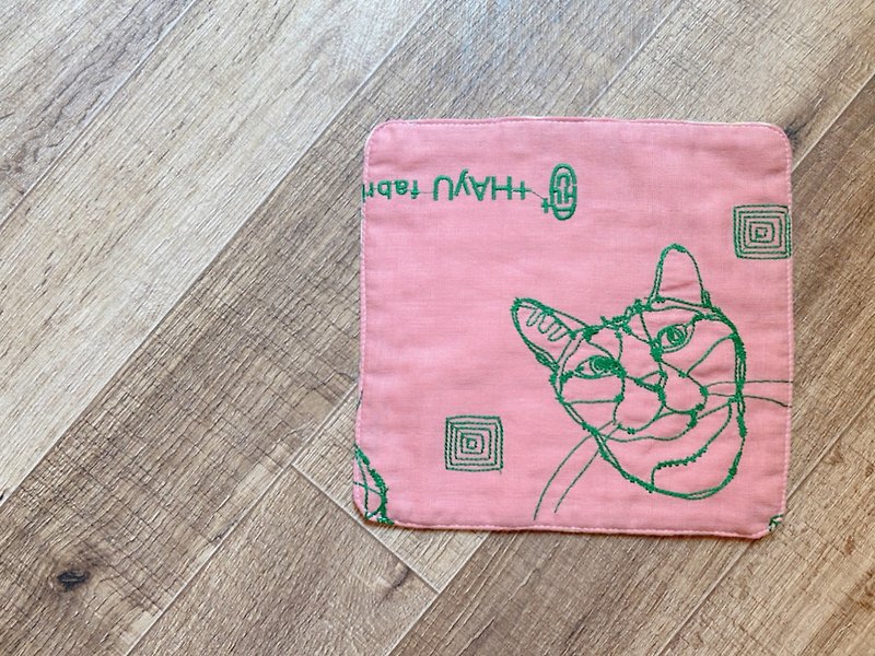 Summer must-have ~ cute Japanese gauze handkerchief / saliva towel - pink embroidery - Handkerchiefs & Pocket Squares - Cotton & Hemp Pink